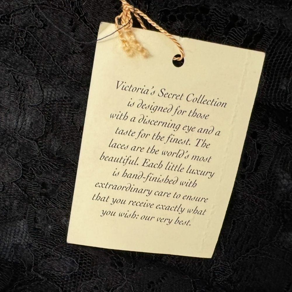 Vintage 90s Victoria’s Secret Collection Black Lace Robe Set RARE Small Batch - Picture 4 of 14
